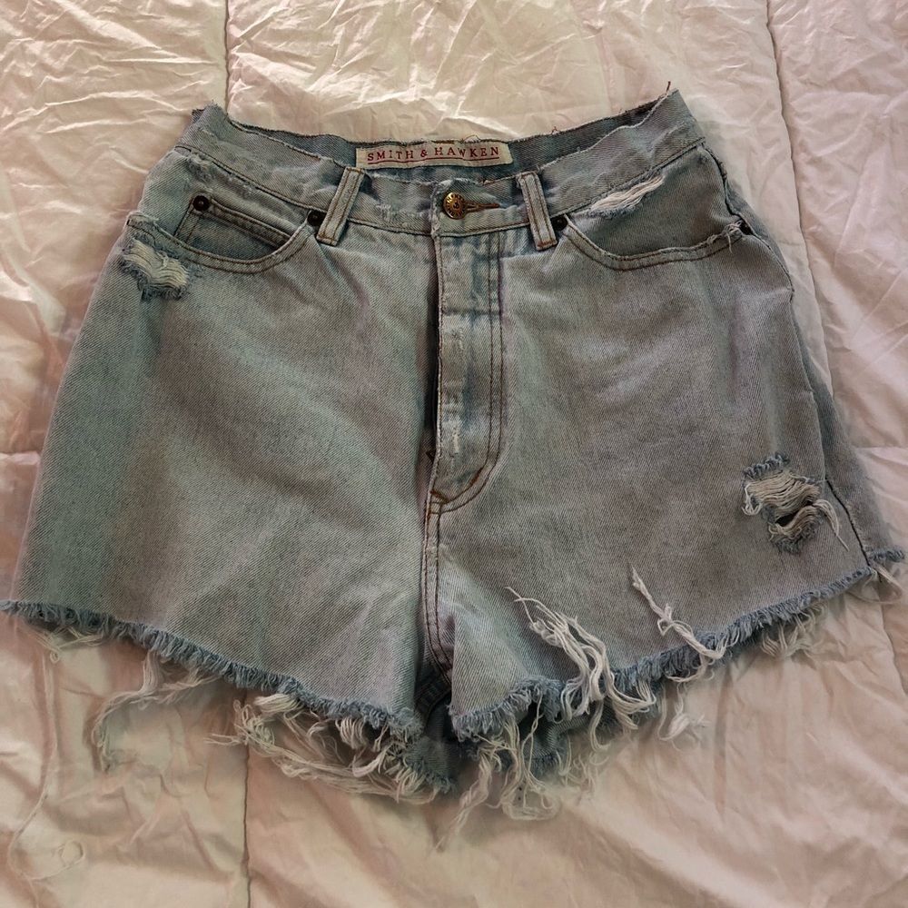 Smith and Hawken high rise mom shorts!